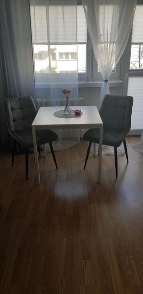 Стілець SIGNAL CHIC VELVET чорний каркас/сірий BL.14 CHICVCSZ14 фото